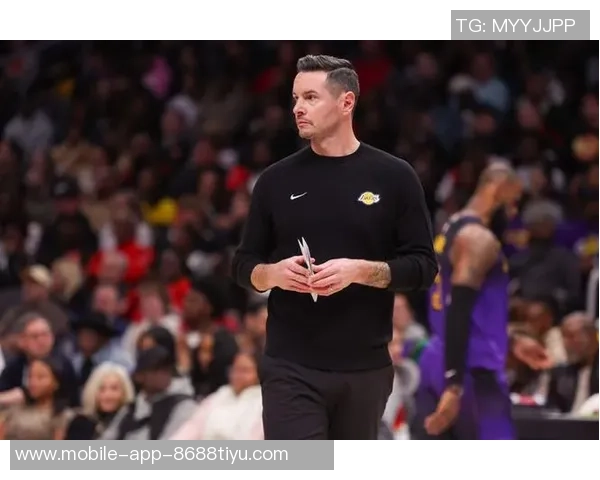 湖人揭幕战首发阵容初步确定东契奇身边的辅佐者成关键因素