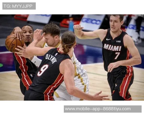 阿莱格里称赞迈尼昂表现出色助球队扳平比分展现韧性 阿莱格里称赞迈尼昂表现出色助球队扳平比分展现韧性